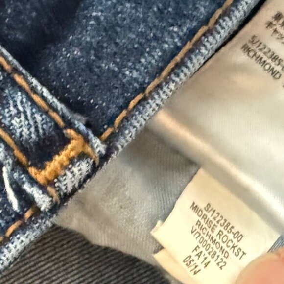 Old Navy Rockstar Mid Rise Ankle Jeans Size 12 Straight Leg Womens Dark Wash - Picture 11 of 13